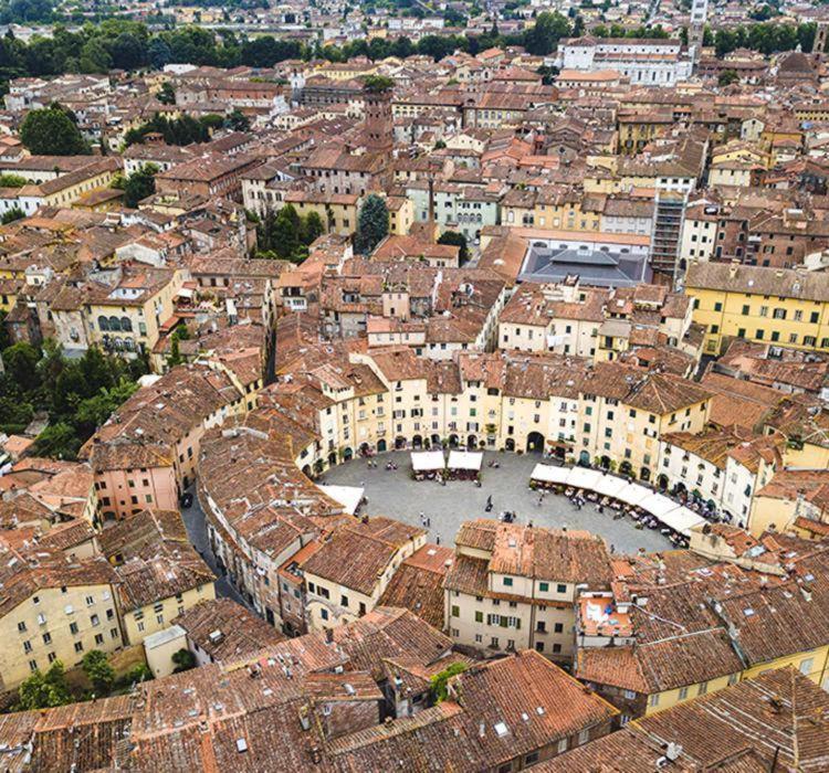 루카 Dimora Leonardo. Centro Storico. 아파트 외부 사진