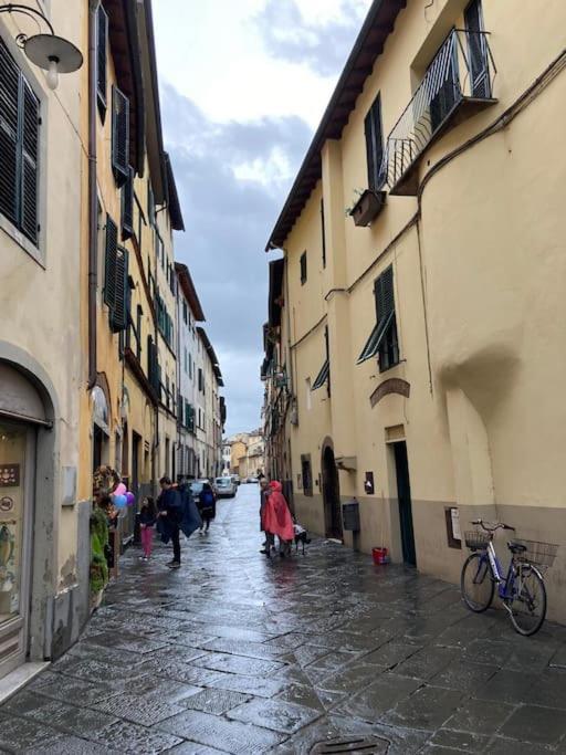 루카 Dimora Leonardo. Centro Storico. 아파트 외부 사진